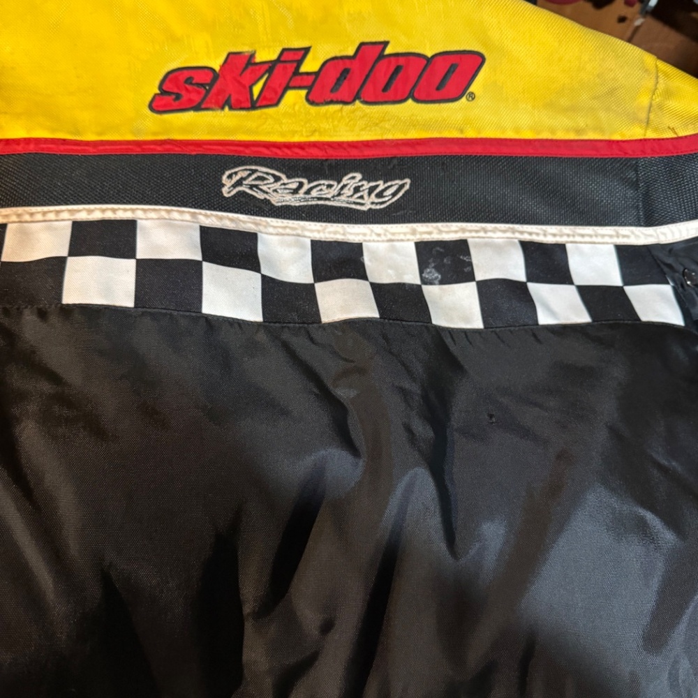 Snowmobile jacket - Picture 2 of 6